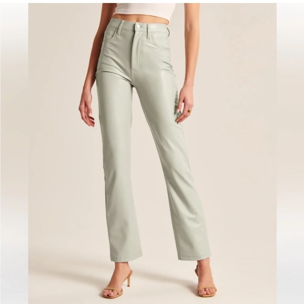 Abercrombie & Fitch The 90s Straight Ultra High Rise Vegan Leather Pants - Picture 2 of 5